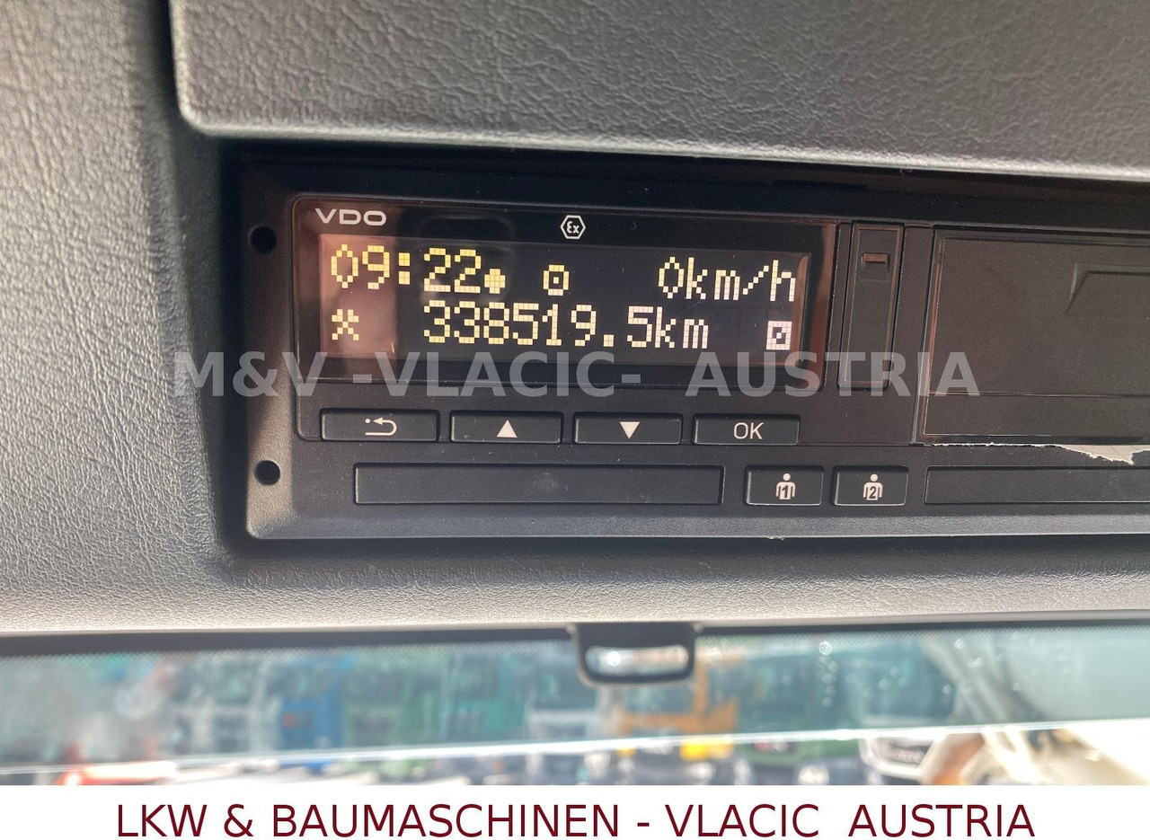 MAN 18.320 Kühlkoffer mit Fleischgehänge - Xe tải đông lạnh: hình 3 MAN 18.320 Kühlkoffer mit Fleischgehänge - Xe tải đông lạnh: hình 3