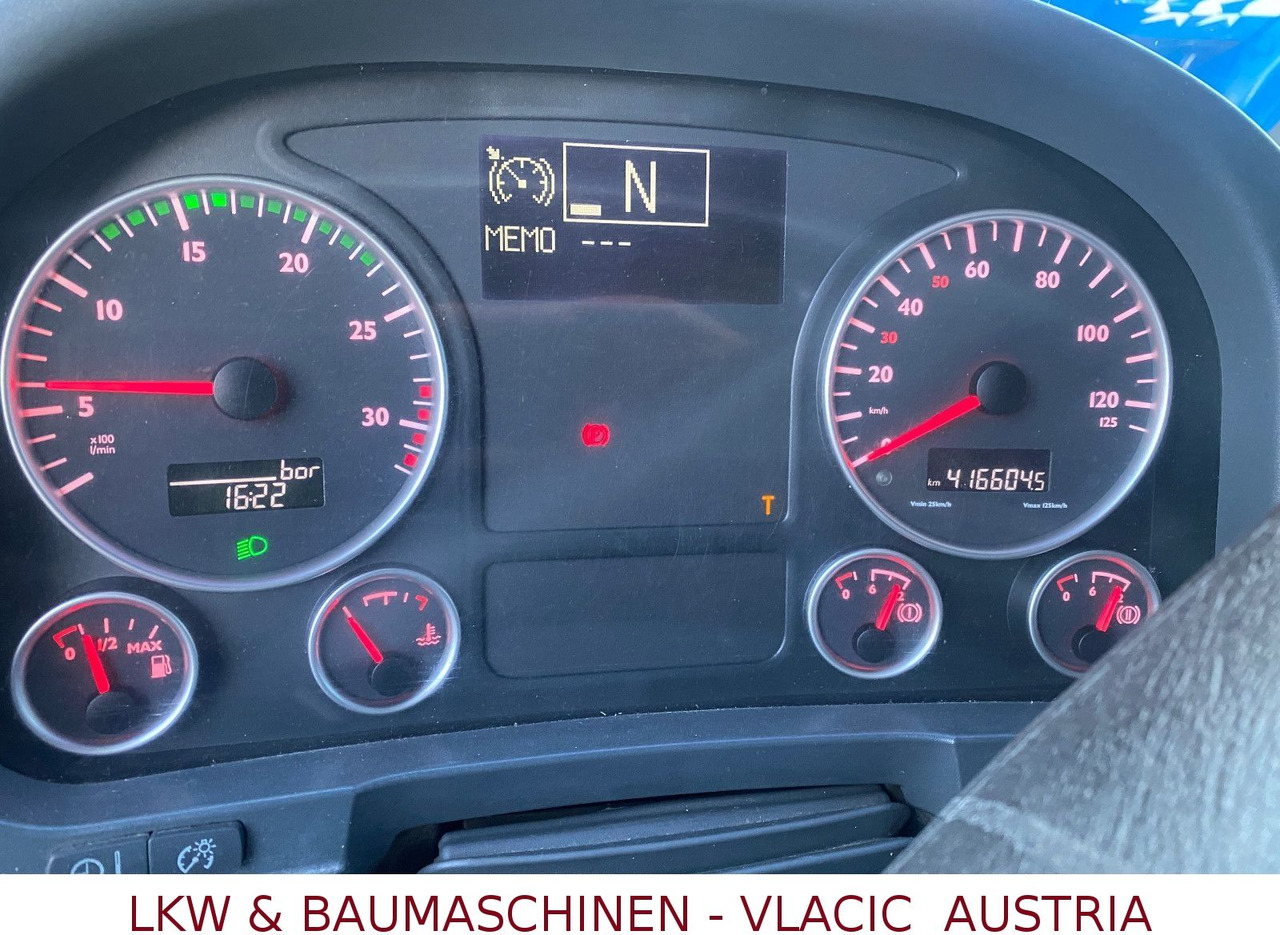 MAN TGL 12.240 - Xe tải thùng mui bạt: hình 5 MAN TGL 12.240 - Xe tải thùng mui bạt: hình 5