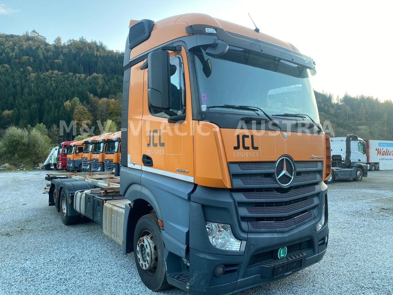 Mercedes-Benz 2542 - Xe chở container/ Xe tải hoán đổi thân: hình 2 Mercedes-Benz 2542 - Xe chở container/ Xe tải hoán đổi thân: hình 2