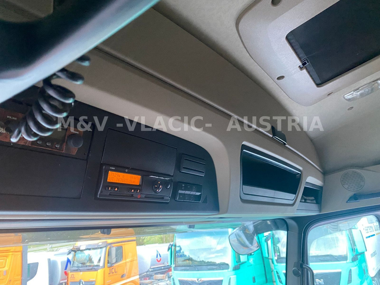 Mercedes-Benz 2542 - Xe chở container/ Xe tải hoán đổi thân: hình 5 Mercedes-Benz 2542 - Xe chở container/ Xe tải hoán đổi thân: hình 5