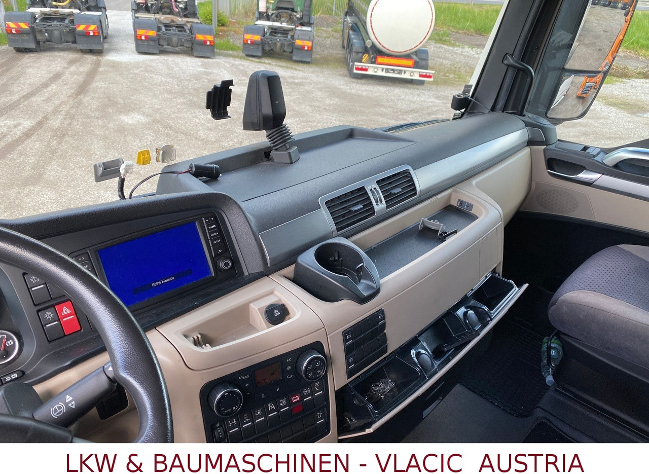 MAN TGX 18.420 (eigengewicht 6939Kg) MAN TGX 18.420 (Eigengewicht 6939 kg) - Xe đầu kéo: hình 5 MAN TGX 18.420 (eigengewicht 6939Kg) MAN TGX 18.420 (Eigengewicht 6939 kg) - Xe đầu kéo: hình 5
