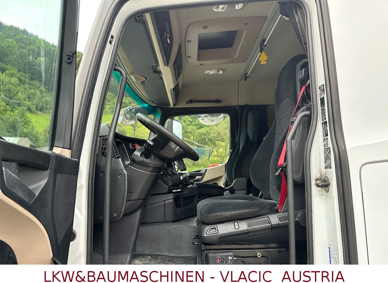 Mercedes-Benz Actros 1840 ADR - Xe đầu kéo: hình 3 Mercedes-Benz Actros 1840 ADR - Xe đầu kéo: hình 3