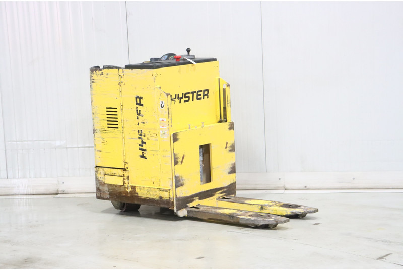 Hyster RP2.0N - Xe tải nâng pallet: hình 1 Hyster RP2.0N - Xe tải nâng pallet: hình 1