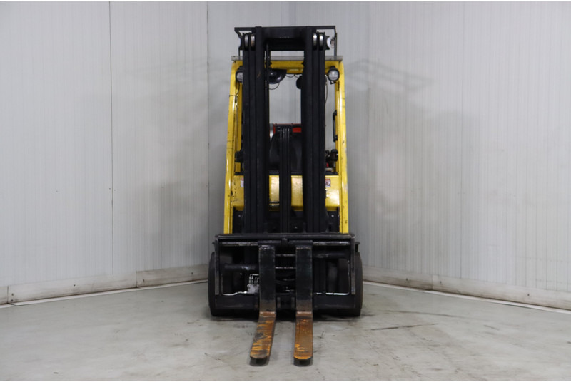 Hyster S3.0FT - Xe nâng gas: hình 3 Hyster S3.0FT - Xe nâng gas: hình 3