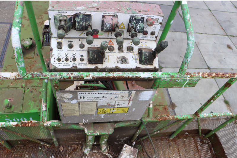 JLG 150 HAX - Xe nâng người nhiều khớp nối: hình 2 JLG 150 HAX - Xe nâng người nhiều khớp nối: hình 2