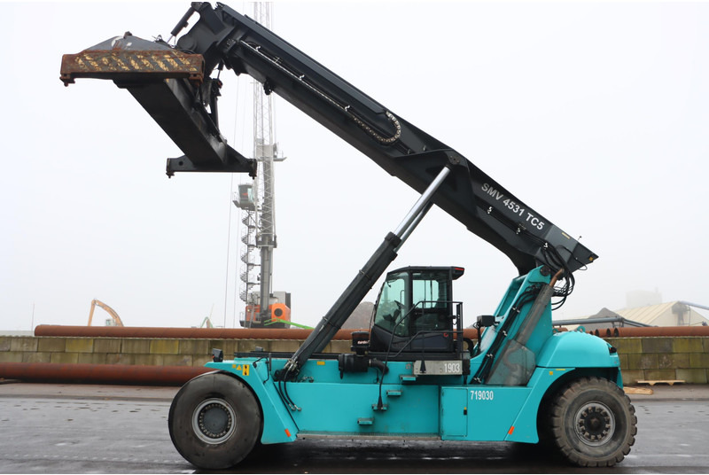 KONECRANES 4531TC5 - Xe tiếp cận xếp chồng: hình 5 KONECRANES 4531TC5 - Xe tiếp cận xếp chồng: hình 5