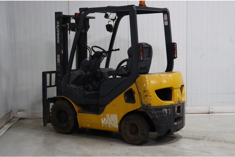 Komatsu FD18T-20 - Xe nâng diesel: hình 5 Komatsu FD18T-20 - Xe nâng diesel: hình 5