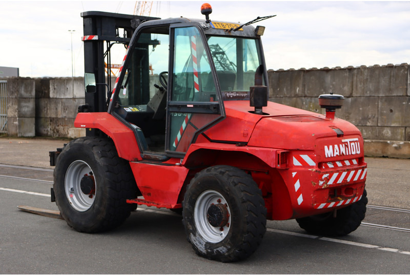 Manitou M50-4 - Xe nâng diesel: hình 5 Manitou M50-4 - Xe nâng diesel: hình 5