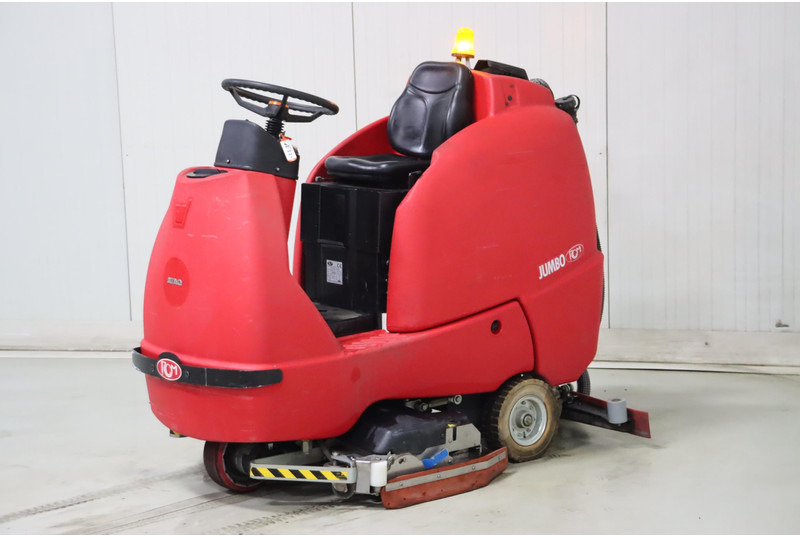 RCM JUMBO 872RN - Xe quét đường: hình 3 RCM JUMBO 872RN - Xe quét đường: hình 3