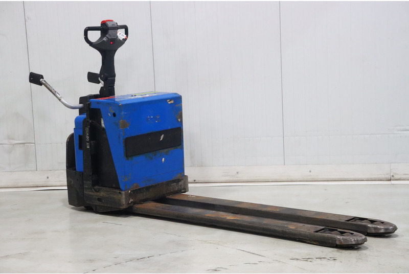 Toyota LPE200/8 - Xe tải nâng pallet: hình 1 Toyota LPE200/8 - Xe tải nâng pallet: hình 1