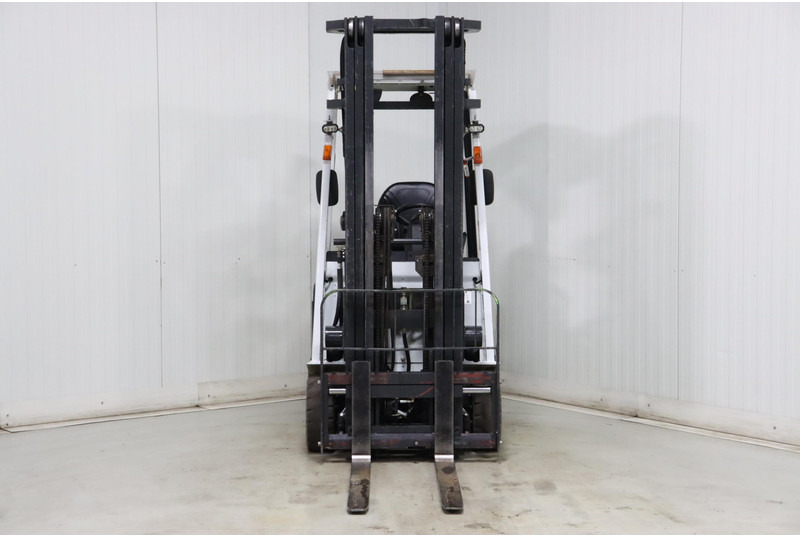 UniCarriers A1N1L15Q - Xe nâng điện: hình 2 UniCarriers A1N1L15Q - Xe nâng điện: hình 2