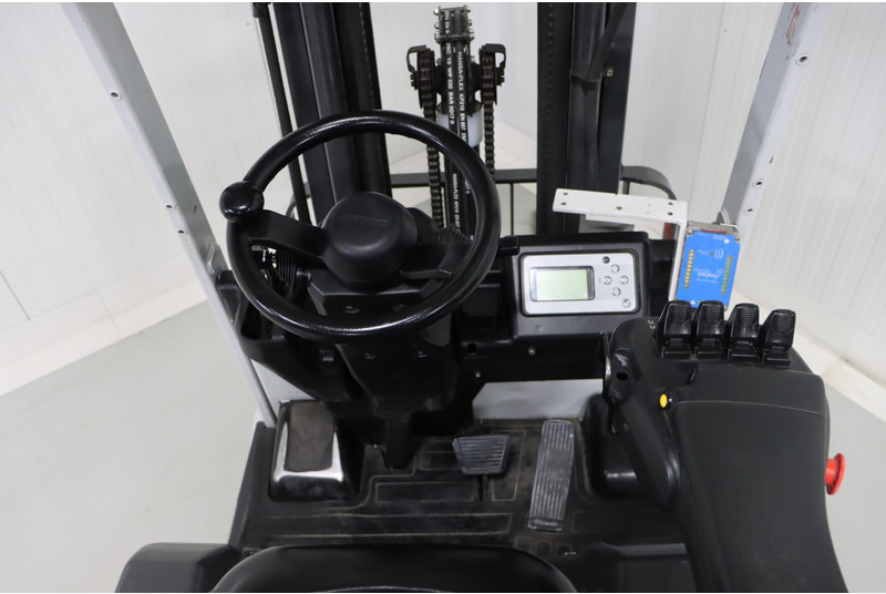 Xe nâng điện UniCarriers AG1N1L18Q: hình 10 Xe nâng điện UniCarriers AG1N1L18Q: hình 10