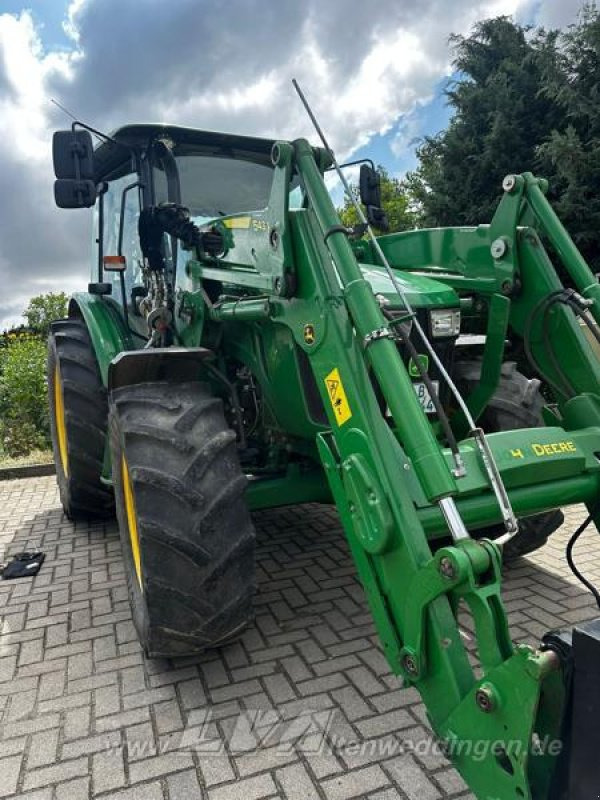 John Deere 5090M - Máy cày: hình 4 John Deere 5090M - Máy cày: hình 4