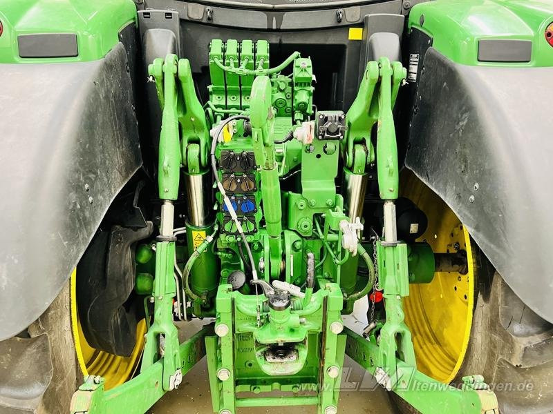 John Deere 6155R - Máy cày: hình 5 John Deere 6155R - Máy cày: hình 5