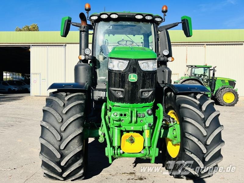John Deere 6R 250 - Máy cày: hình 3 John Deere 6R 250 - Máy cày: hình 3
