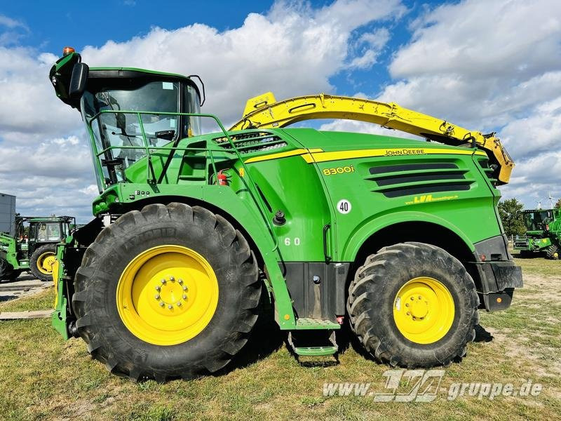 John Deere 8300 - Máy cày: hình 2 John Deere 8300 - Máy cày: hình 2