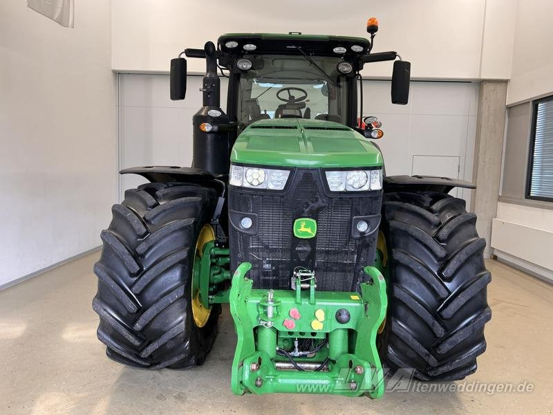 John Deere 8320R ULTIMATE - Máy cày: hình 3 John Deere 8320R ULTIMATE - Máy cày: hình 3