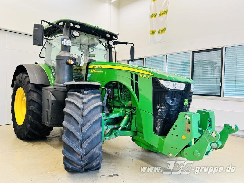 John Deere 8345R FRONT PTO - Máy cày: hình 2 John Deere 8345R FRONT PTO - Máy cày: hình 2