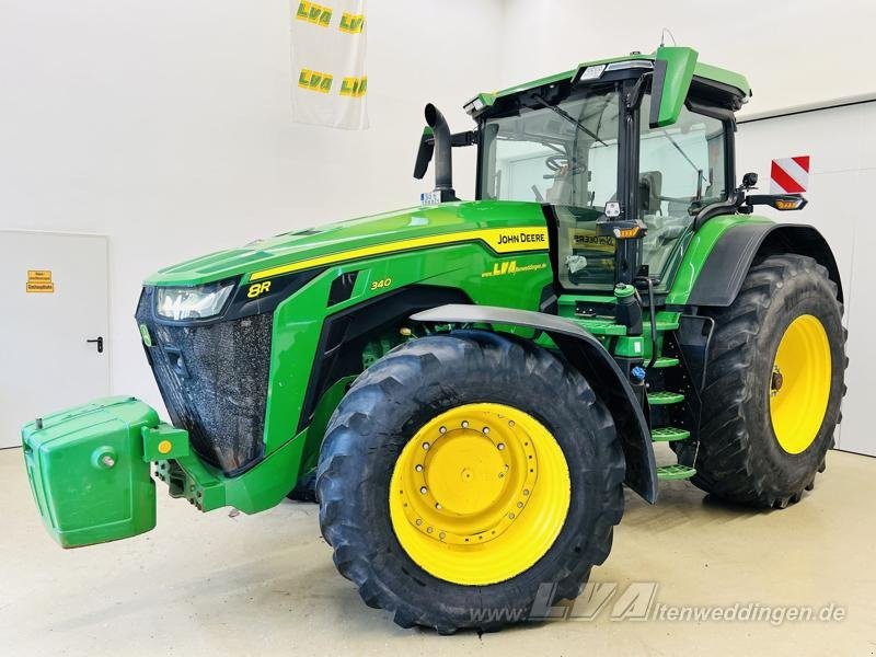 John Deere 8R 340 - Máy cày: hình 2 John Deere 8R 340 - Máy cày: hình 2