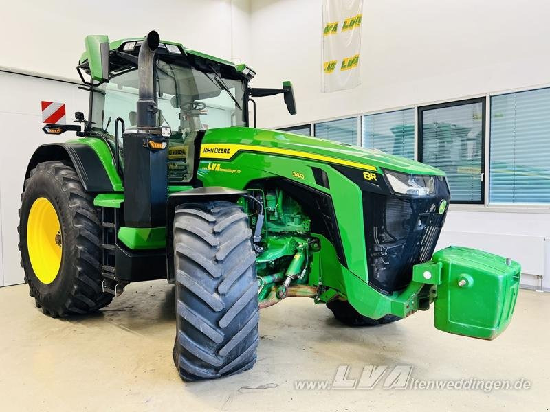 John Deere 8R 340 - Máy cày: hình 2 John Deere 8R 340 - Máy cày: hình 2