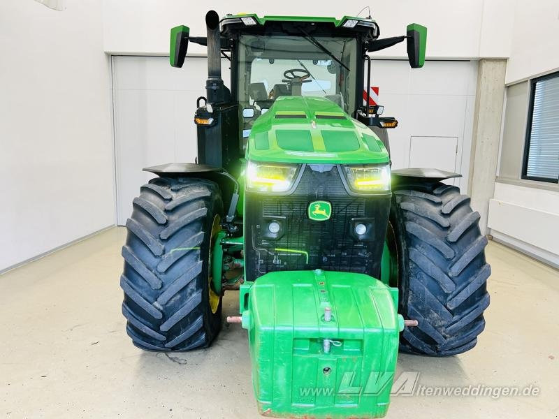 John Deere 8R 340 - Máy cày: hình 3 John Deere 8R 340 - Máy cày: hình 3