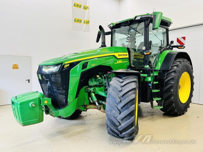 John Deere 8R 340 - Máy cày: hình 1 John Deere 8R 340 - Máy cày: hình 1