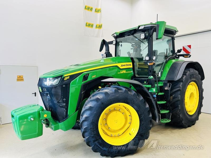 John Deere 8R 410 - Máy cày: hình 1 John Deere 8R 410 - Máy cày: hình 1
