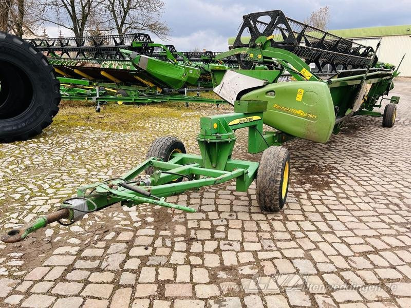 John Deere PremiumFlow 630 Zürn - Máy gặt liên hợp: hình 2 John Deere PremiumFlow 630 Zürn - Máy gặt liên hợp: hình 2