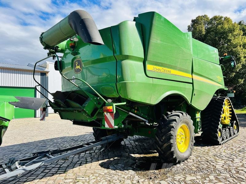 John Deere S790 - Máy gặt đập: hình 4 John Deere S790 - Máy gặt đập: hình 4