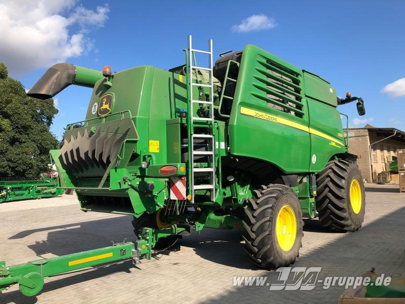 John Deere T550 - Máy gặt đập: hình 4 John Deere T550 - Máy gặt đập: hình 4