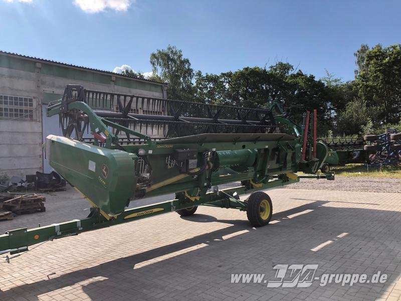 John Deere T550 - Máy gặt đập: hình 5 John Deere T550 - Máy gặt đập: hình 5