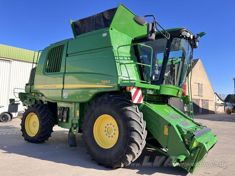 John Deere T660 - Máy gặt đập: hình 2 John Deere T660 - Máy gặt đập: hình 2