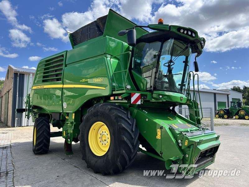 John Deere T660 i ProDrive - Máy gặt đập: hình 3 John Deere T660 i ProDrive - Máy gặt đập: hình 3