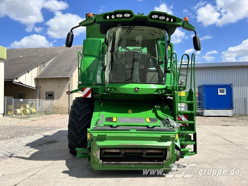 John Deere T660 i ProDrive - Máy gặt đập: hình 2 John Deere T660 i ProDrive - Máy gặt đập: hình 2