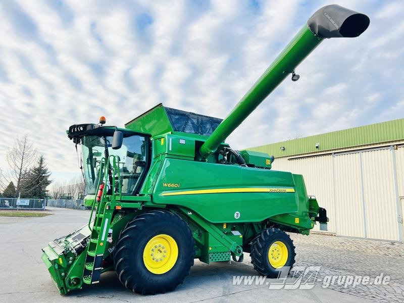 John Deere W660 - Máy gặt đập: hình 1 John Deere W660 - Máy gặt đập: hình 1