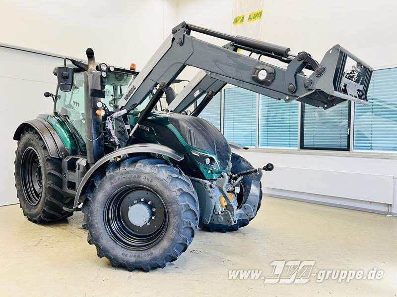 Valtra T174 - Máy cày: hình 4 Valtra T174 - Máy cày: hình 4
