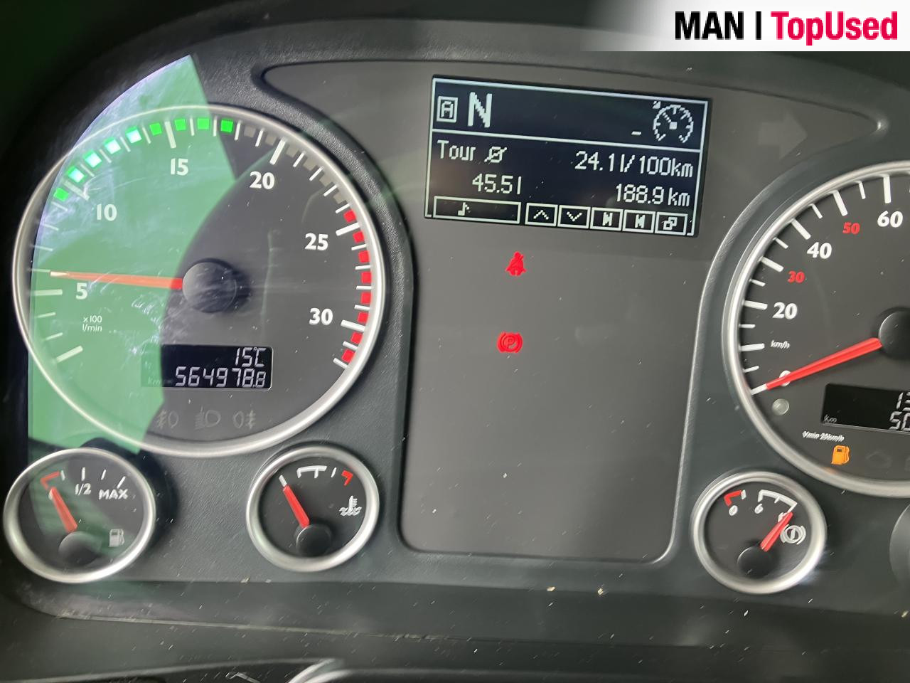 MAN TGX 18.460 4X2 LLS - Xe đầu kéo: hình 4 MAN TGX 18.460 4X2 LLS - Xe đầu kéo: hình 4