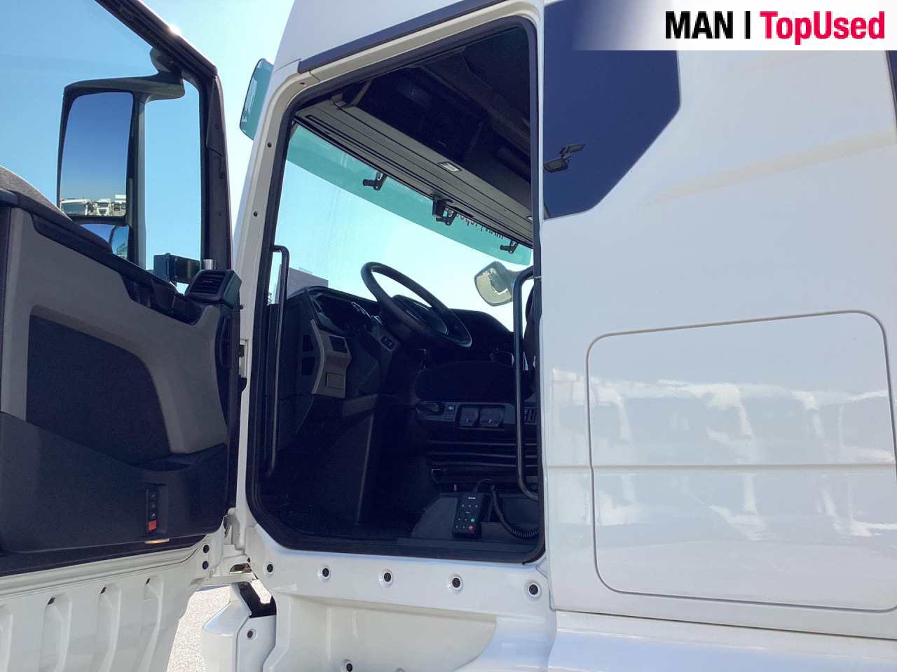 MAN TGX 18.470 4x2 BL SA - Xe đầu kéo: hình 4 MAN TGX 18.470 4x2 BL SA - Xe đầu kéo: hình 4