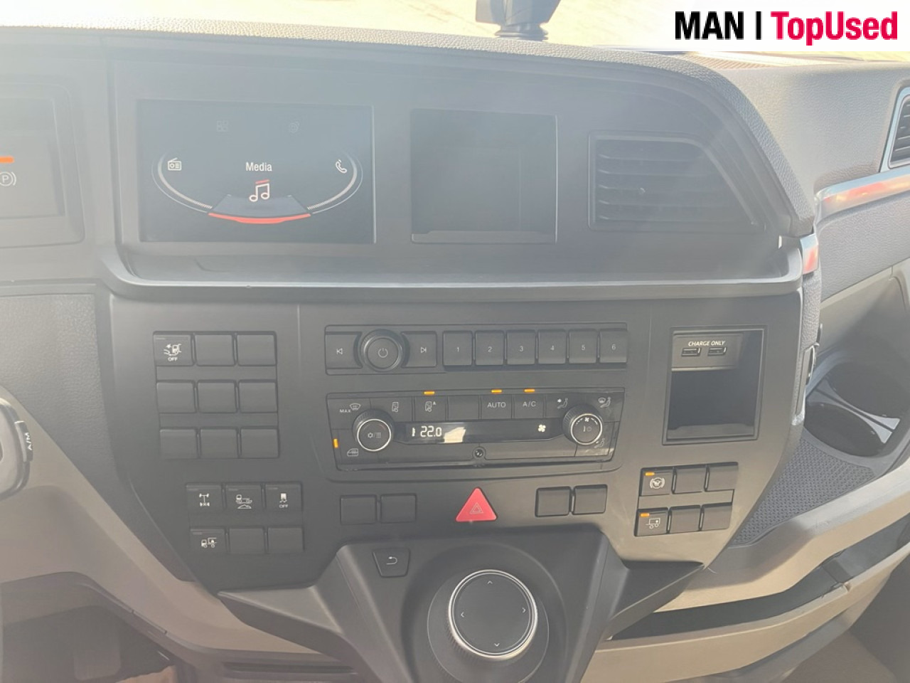 MAN TGX 18.470 4x2 BL SA - Xe đầu kéo: hình 3 MAN TGX 18.470 4x2 BL SA - Xe đầu kéo: hình 3