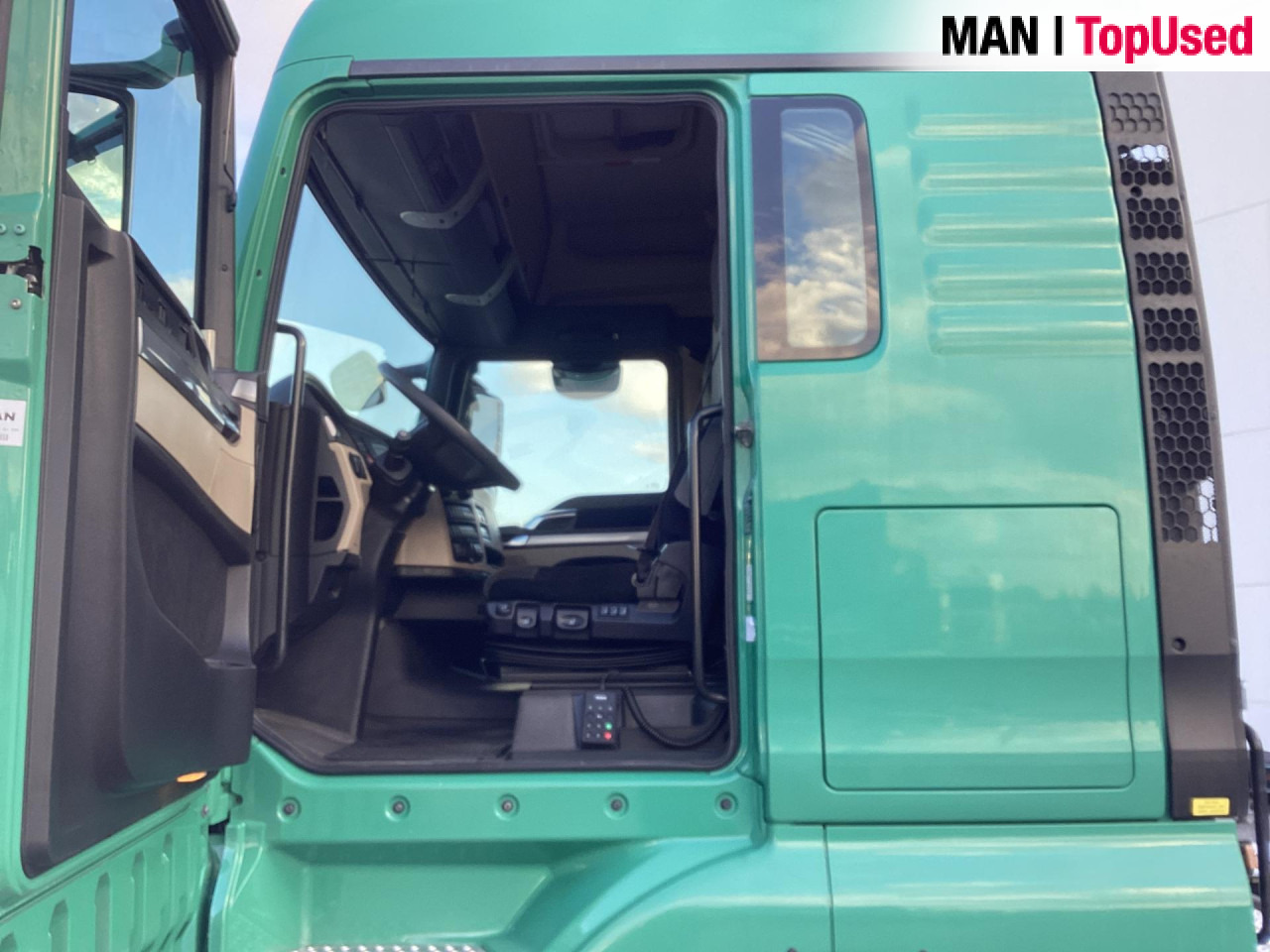 MAN TGX 18.500 4X2 BLS - Xe đầu kéo: hình 3 MAN TGX 18.500 4X2 BLS - Xe đầu kéo: hình 3