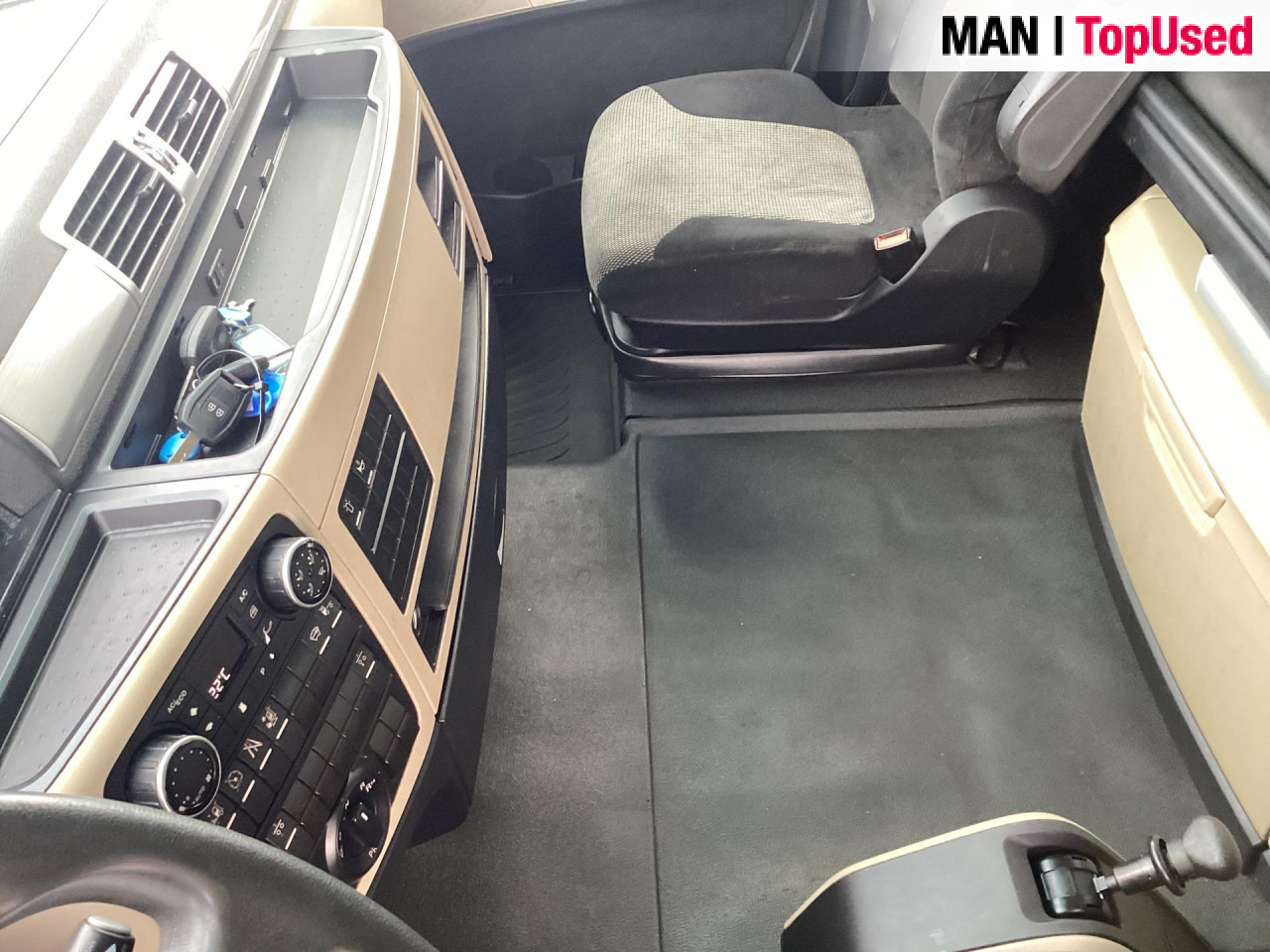 MAN TGX 18.510 4X2 BLS - Xe đầu kéo: hình 3 MAN TGX 18.510 4X2 BLS - Xe đầu kéo: hình 3