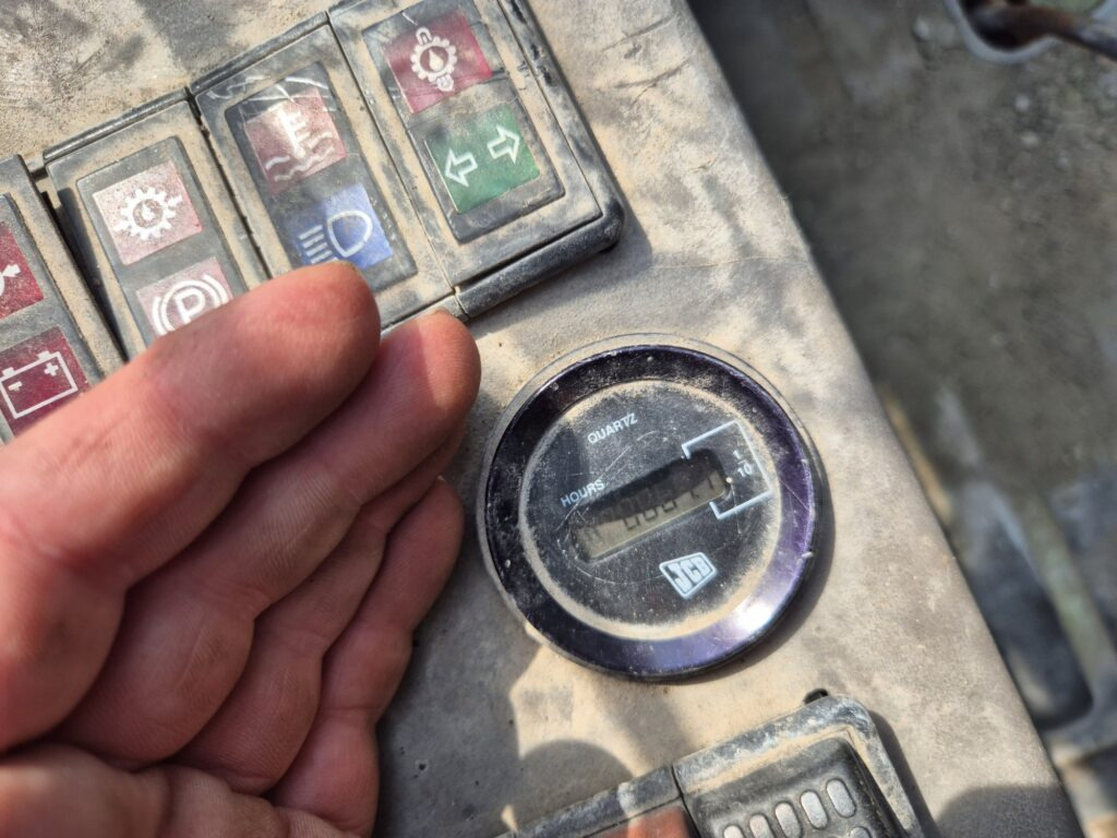 Xe nâng diesel JCB 926 roughterrain forklift: hình 12 Xe nâng diesel JCB 926 roughterrain forklift: hình 12