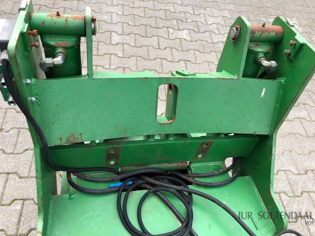 Máy cày JOHN DEERE frontlinkage: hình 10