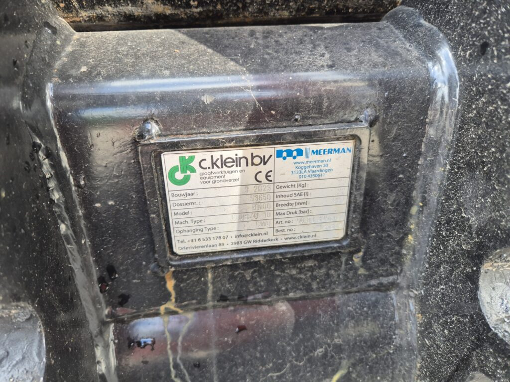 Máy xúc mini KUBOTA U10-5: hình 8