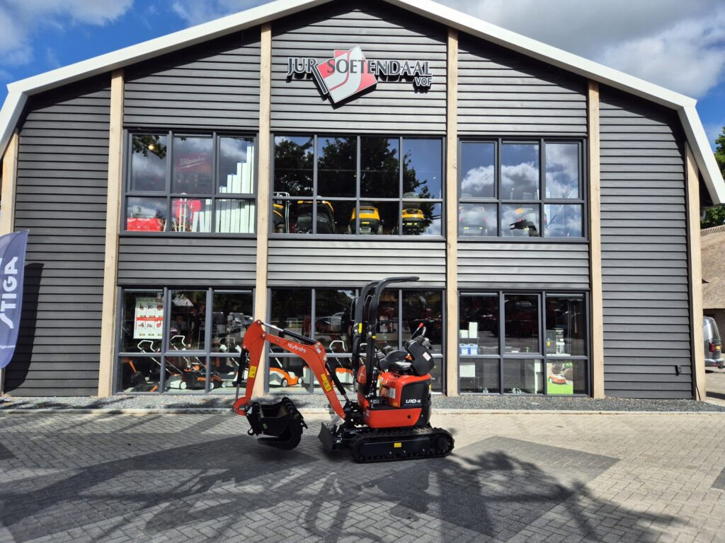 KUBOTA U10-5 - Máy xúc mini: hình 1 KUBOTA U10-5 - Máy xúc mini: hình 1