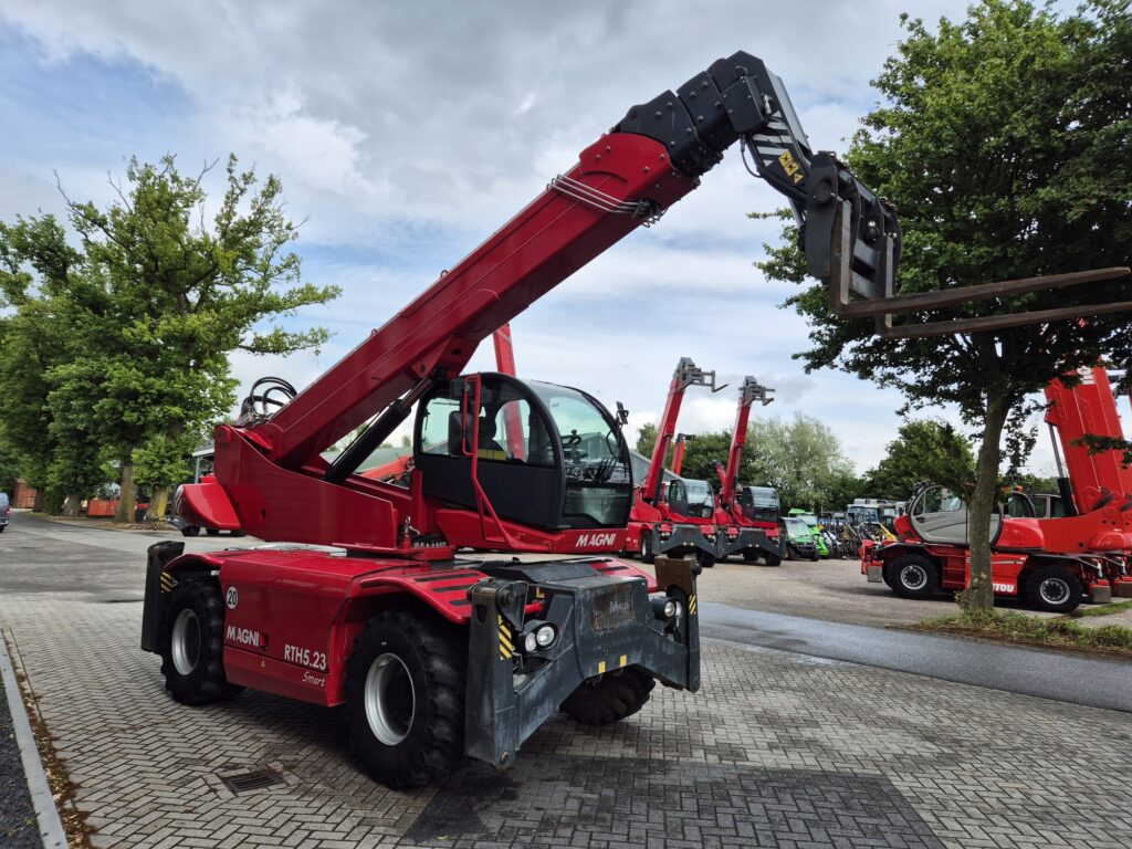MAGNI RTH 5.23 - Xe nhấc hình viễn vọng kính: hình 3 MAGNI RTH 5.23 - Xe nhấc hình viễn vọng kính: hình 3