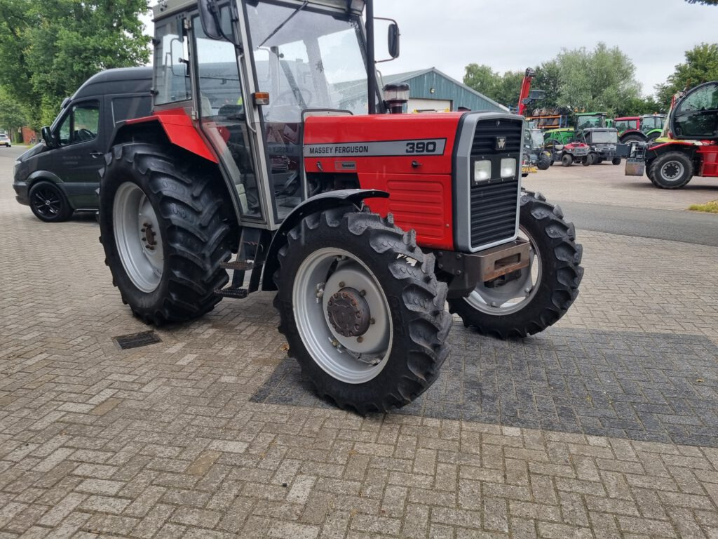 MASSEY FERGUSON 390 - Máy cày: hình 5 MASSEY FERGUSON 390 - Máy cày: hình 5