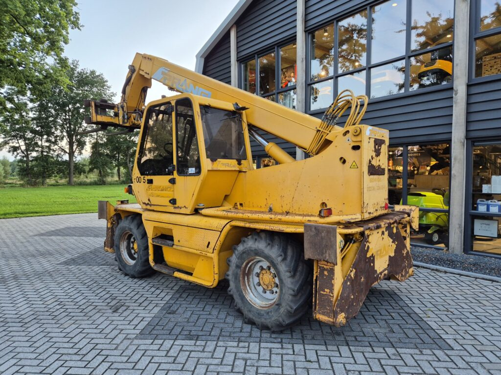 MERLO Roto 30.13 - Xe nhấc hình viễn vọng kính: hình 3 MERLO Roto 30.13 - Xe nhấc hình viễn vọng kính: hình 3