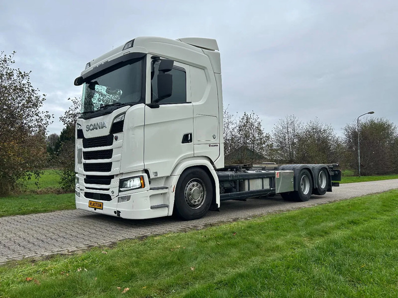 Scania 590S V8 NGS | 6x2 NB | FULL AIR | 10 WHEEL BOUGY - Xe chở container/ Xe tải hoán đổi thân: hình 1 Scania 590S V8 NGS | 6x2 NB | FULL AIR | 10 WHEEL BOUGY - Xe chở container/ Xe tải hoán đổi thân: hình 1