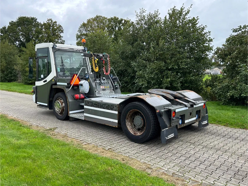 Terberg DT 183 | DISTRIBUTION TERMINAL | 8949 HOURS !!!! | LOW STEPS - Máy cày trạm: hình 5 Terberg DT 183 | DISTRIBUTION TERMINAL | 8949 HOURS !!!! | LOW STEPS - Máy cày trạm: hình 5